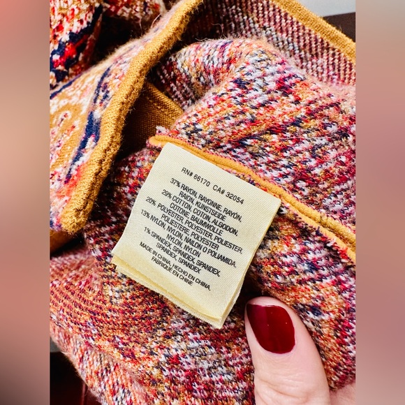 Moth for Anthropologie Tan Multi Paisley One-Button, 3/4-Sleeve Cardigan, XS - Picture 6 of 8